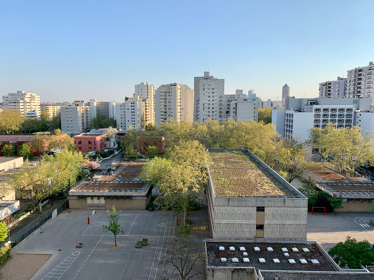 Vue de haut de la ville de Villeurbanne